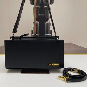 Jacquemus's black Le Bambino bag is stylish and compact